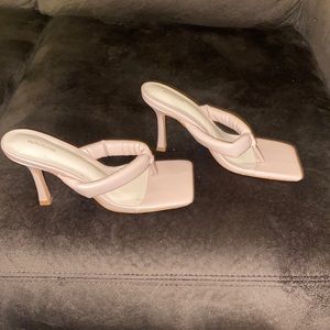 Selling theses cute pretty littlething heels!